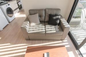 Modern 1 bed apt minutes from Shopping Mcal Lopez