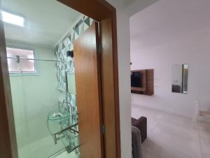 kitnet pitangueiras guarujá