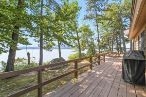 Family Retreat on Lake Winnipesaukee