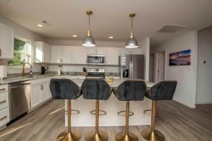 Southern Comfort- Knoxville Family Getaway