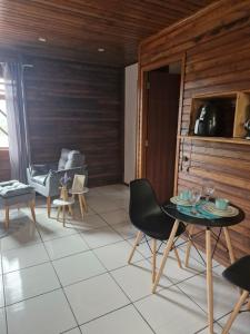 Ap estúdio 5min 3,3km da oktoberfest 2 pessoas