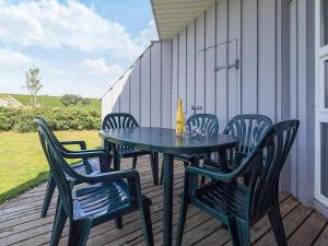 4 star holiday home in FRIEDRICHKOOG