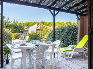 Beach House in Les Tamaris Portiragnes