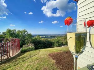 Bimbadeen Estate Villa 3