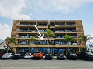 Orikum Beachfront Apartment sleeps 4