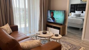 Continental Menlyn Maine Residence