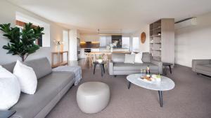 Surf N Turf - The Grandstand