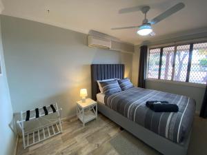 2 Keillor Place