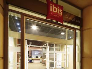 ibis Reading Centre