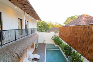 4BR Modern Villa walking dist to Sidewalk Jimbaran