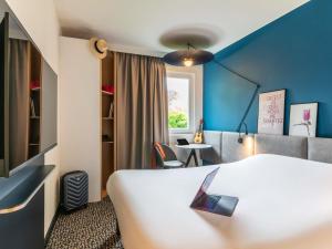 ibis Nuits Saint Georges