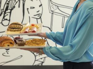 ibis Levallois Perret