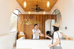 Adora Bay Ke Ga Beach Resort