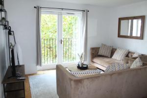 C&S Luxe - Riverside retreat ,London, Near 02 Arena has Free Parking and perfect for Long Stays