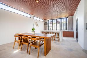 Nuusa - Mediterranean 2BR Pool Villa Near Bingin Beach