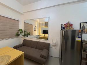 Near Mactan International airport Condo with Private Entrance and Shared Pool