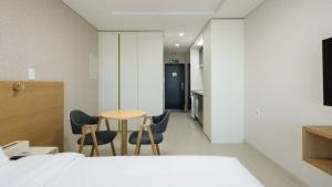 Centum Mark Kimstay Yangyang