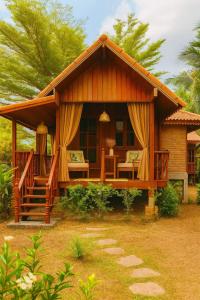 Teak House Lanta-6 Mins Walk To Beach