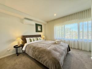 Aalto Retreat 1 - Chic Modern Close to Everything