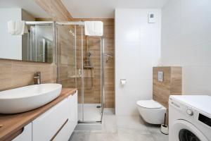 Park Źródliska Superior Apartment by BookingHost