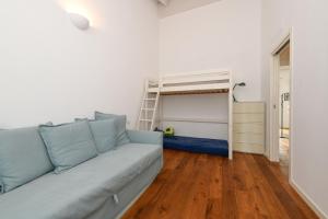 Exclusive apt for 6 guests &terrace&pools&parking