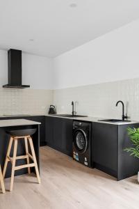 Iona Ave Suites I Geelong Accommodation I regionalXscapes