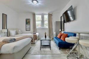 Aylward queen street apartments S14 near city centre and Gunwharf Quays