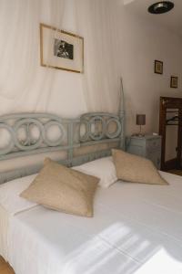 Beautiful floral apartment on Navigli