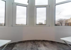 Stylish Studio Near National Arena with High-Speed WiFi