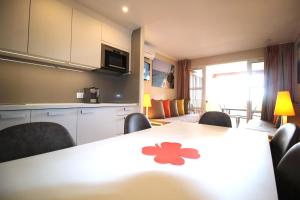 Cap Esterel VILLAGE duplex vue mer et Golf