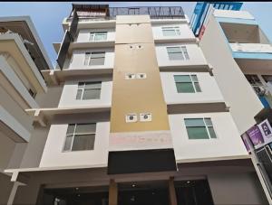 The Seven Wonders Inn Hotel And Banquet