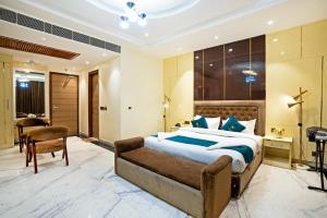The Riverstone Inn - Near India Expo Centre & Mart, Greater Noida