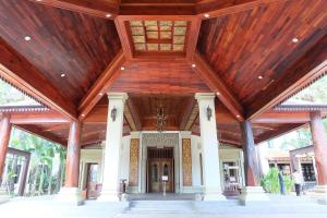 Empress Angkor Resort & Spa