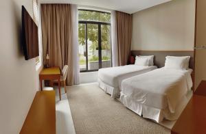 Alexa Villa Cam Ranh - 3 Bedrooms, Private Pool, Beach Access