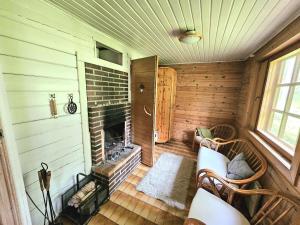 Koutakivi - Tilava mökki rinteen vieressä 2mh ja 2 parvea