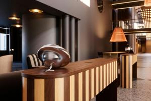 Hagastrand, Autograph Collection