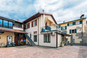 BGY Airport And Bedroom