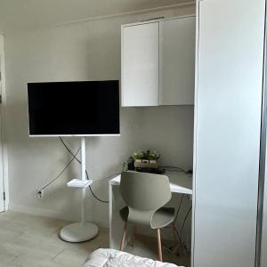 SG two single room near Sadang Station