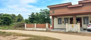 DRhu Guest House - 3hvězdičkové hotely ve městě Pasir Puteh