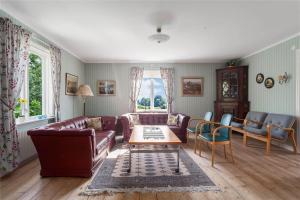 KRO047-Urshult-Vaesterbotorp-Bosgard