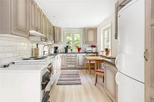 KRO305-Aelmhult-Boastad-Persgarden