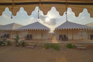 Royal Gadhvi Desert Camp