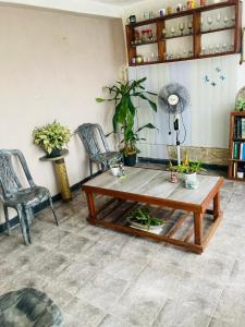 Shalom place