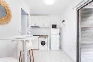 Home2Book Sunlit Coastal Escape Puerto Santiago