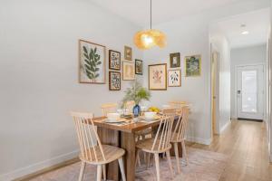 West Edmonton Family Retreat with Hot Tub & Garage