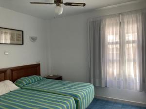 One bedroom Marina apartarment by El Sirocco