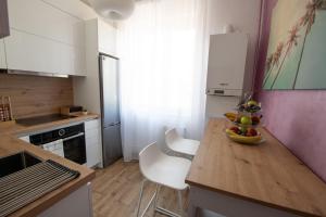 The Royal House 102 sqm 2BR Two Floor Apartment