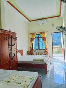 Việt Hùng Nhà Nghỉ