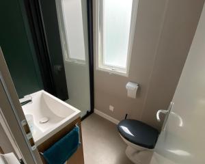 La Plage 4 étoiles emplacement C04 8 personnes 3 chambres 2 SDB