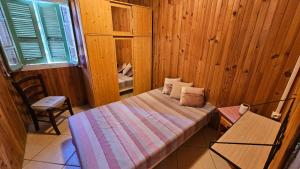 CHALET BAVEDDA- Accès chemins de randonnée- Calme - Montagne